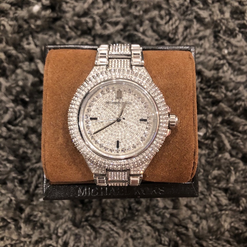 AUTHENTIC MICHAEL KORS RHINESTONE WATCH